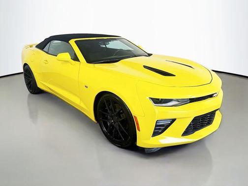 Bright Yellow 2018 Chevrolet Camaro 1SS