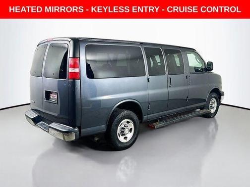 2017 Chevrolet Express 2500 LT