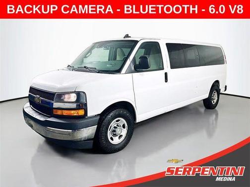 2020 Chevrolet Express 3500 LT