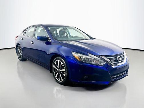 2016 Nissan Altima 2.5 SR