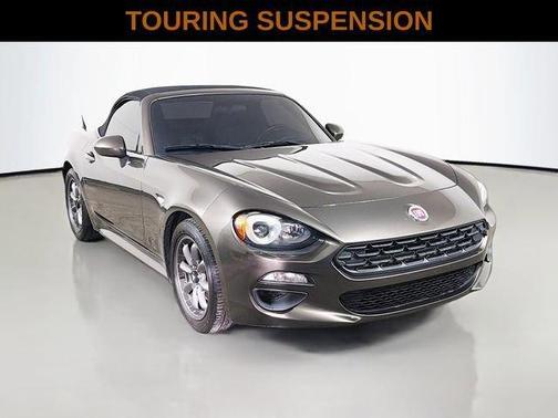2017 FIAT 124 Spider Classica