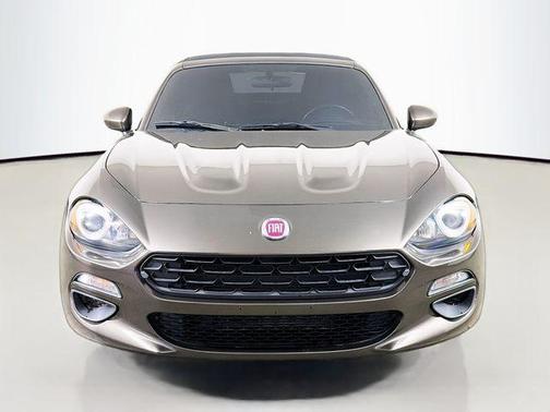 2017 FIAT 124 Spider Classica