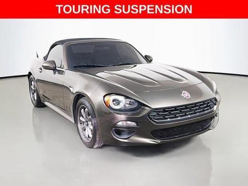 2017 FIAT 124 Spider Classica