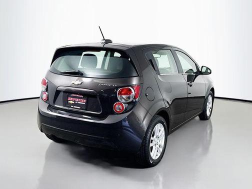 Mocha Bronze Metallic 2016 Chevrolet Sonic LT