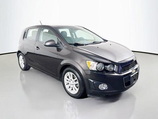Mocha Bronze Metallic 2016 Chevrolet Sonic LT