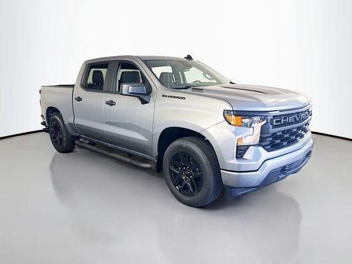 Sterling Gray Metallic 2026 Chevrolet Silverado 1500 Custom
