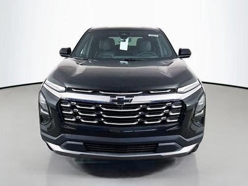 Mosaic Black Metallic 2026 Chevrolet Equinox LT