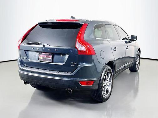 Savile Gray Metallic 2012 Volvo XC60 T6