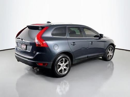 Savile Gray Metallic 2012 Volvo XC60 T6