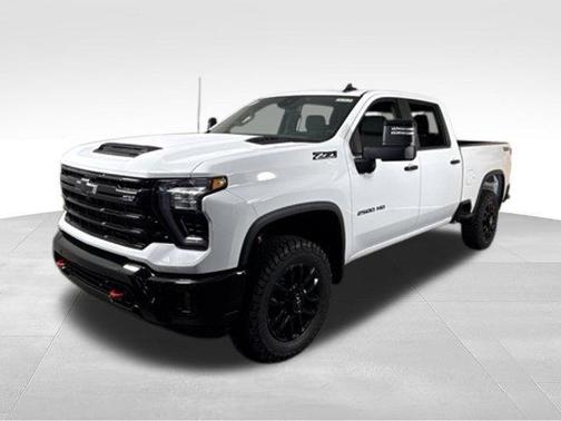 Summit White 2026 Chevrolet Silverado 2500 LT