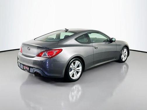 2012 Hyundai Genesis Coupe 2.0T Premium