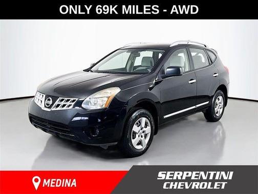 Super Black 2015 Nissan Rogue Select S
