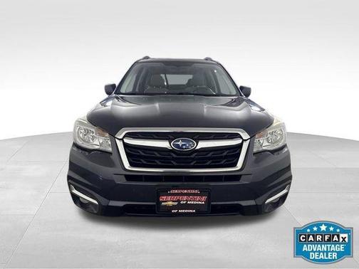 Dark Gray Metallic 2018 Subaru Forester 2.5i Limited