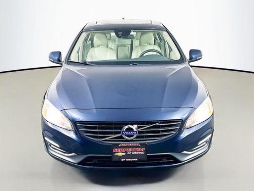 2015 Volvo S60 T5 Premier