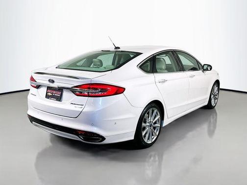 2017 Ford Fusion Platinum