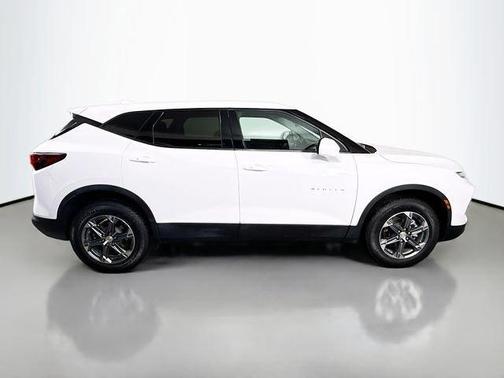Summit White 2023 Chevrolet Blazer 2LT