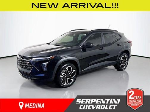 Mosaic Black Metallic 2024 Chevrolet Trax 2RS