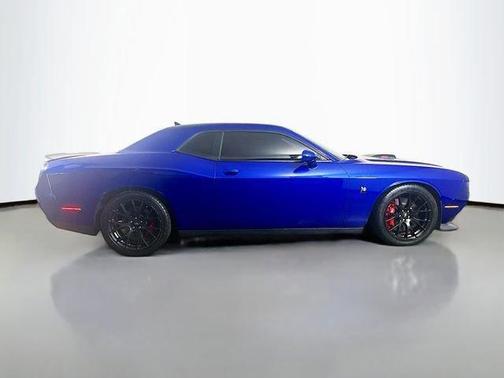2018 Dodge Challenger 392 Hemi Scat Pack Shaker