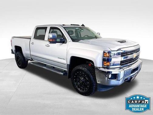 Silver Ice Metallic 2017 Chevrolet Silverado 3500 LTZ
