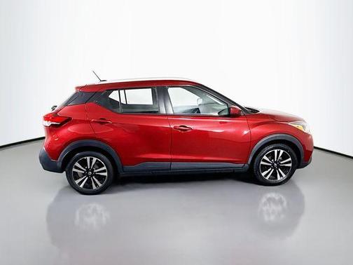 2019 Nissan Kicks SV