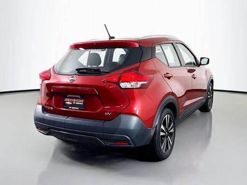 Cayenne Red 2019 Nissan Kicks SV