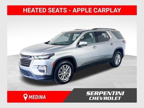 Sterling Gray Metallic 2023 Chevrolet Traverse LT Cloth