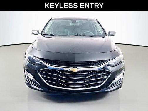 Mosaic Black Metallic 2021 Chevrolet Malibu 1LS