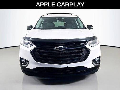 Iridescent Pearl Tricoat 2018 Chevrolet Traverse Premier