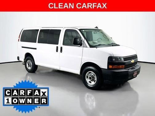2022 Chevrolet Express 3500 LS