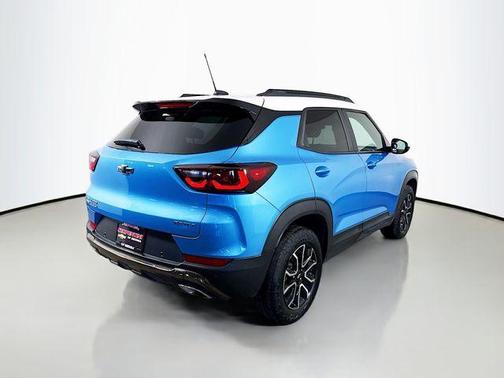 Marina Blue 2025 Chevrolet Trailblazer ACTIV