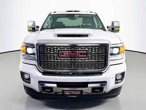 2019 GMC Sierra 2500 Denali