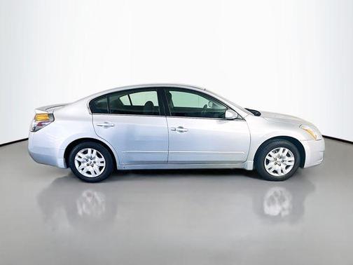 2010 Nissan Altima 2.5 S
