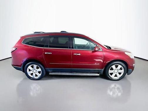Siren Red Tintcoat 2016 Chevrolet Traverse LTZ