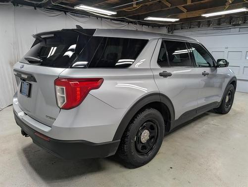 2022 Ford Utility Police Interceptor Base