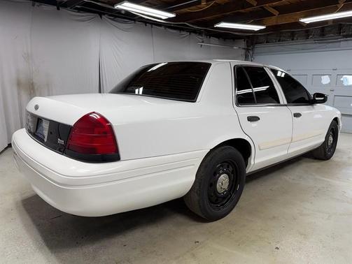 White 2011 Ford Crown Victoria Police Interceptor