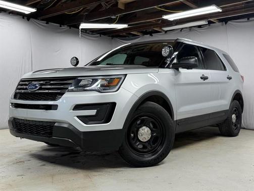Silver 2019 Ford Utility Police Interceptor Base