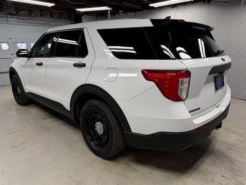 2021 Ford Utility Police Interceptor Base
