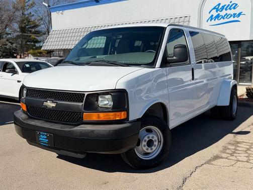 2012 Chevrolet Express 3500 LS