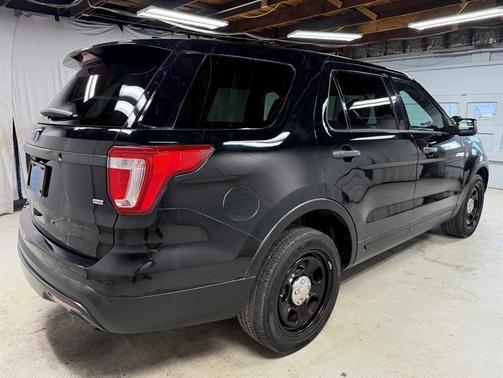 2017 Ford Utility Police Interceptor Base