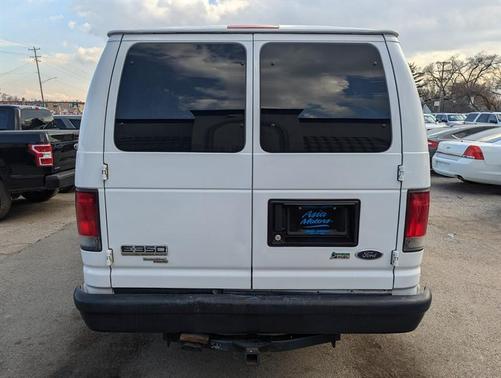 2014 Ford E350 Super Duty XLT