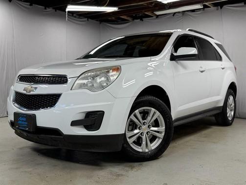 White 2015 Chevrolet Equinox 1LT
