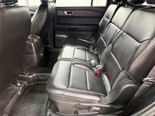 Black 2022 Ford Utility Police Interceptor Base