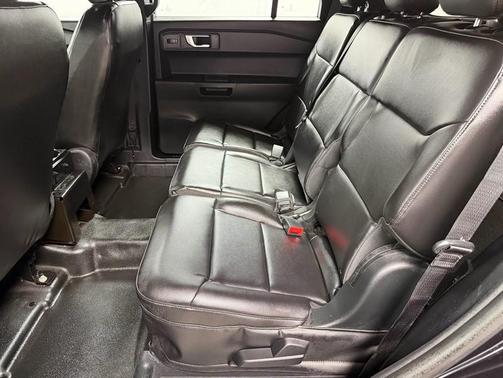 Black 2022 Ford Utility Police Interceptor Base