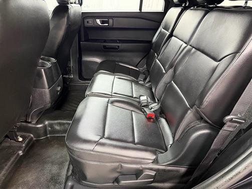 Black 2022 Ford Utility Police Interceptor Base