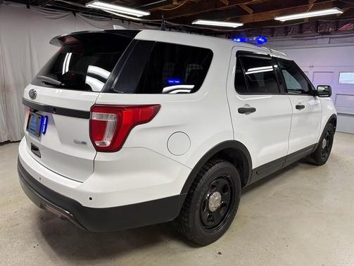 2016 Ford Utility Police Interceptor Base