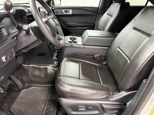 2022 Ford Utility Police Interceptor Base