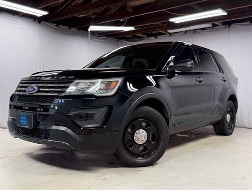 Black 2016 Ford Utility Police Interceptor Base