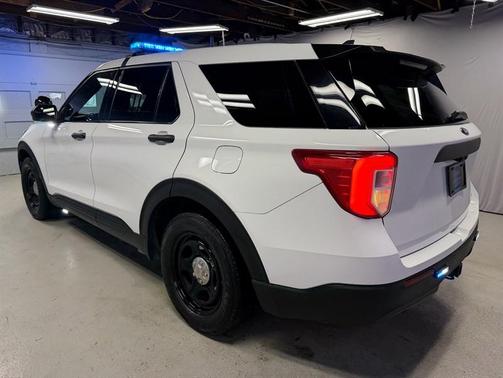 2023 Ford Utility Police Interceptor Base