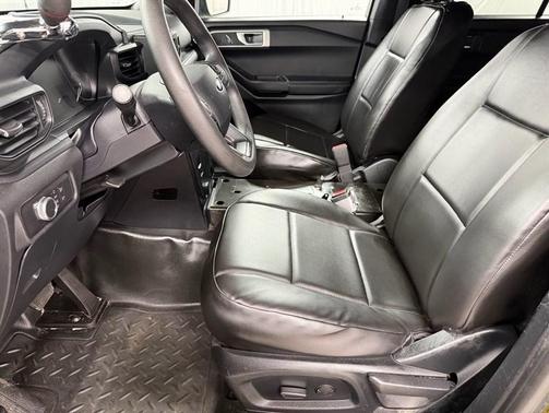 Black 2020 Ford Utility Police Interceptor Base