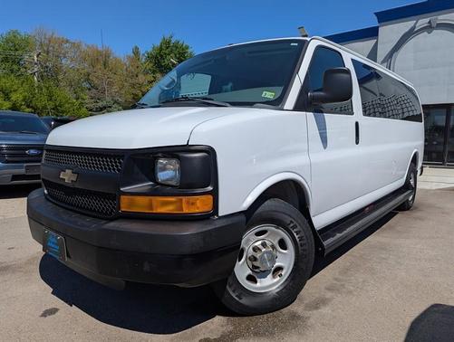 2012 Chevrolet Express 3500 LS
